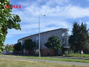 Prodej bytu 3+kk, Praha - Horní Měcholupy, Milánská, 76 m2