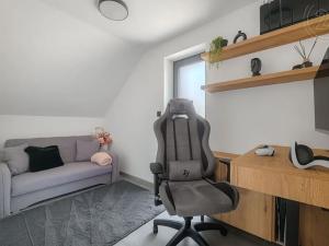Prodej rodinného domu, Šťáhlavy, 147 m2