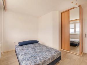 Prodej bytu 3+1, Teplice, Habrová, 77 m2