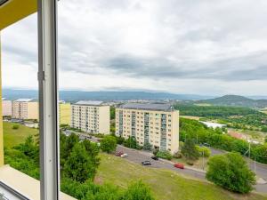 Prodej bytu 3+1, Teplice, Habrová, 77 m2