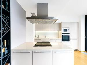 Pronájem bytu 2+kk, Praha - Žižkov, Pitterova, 100 m2