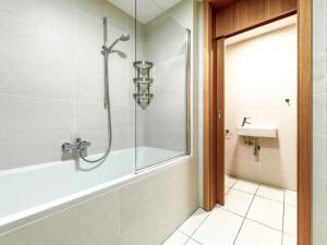 Pronájem bytu 2+kk, Praha - Žižkov, Pitterova, 100 m2