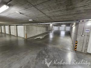 Prodej garáže, Praha - Strašnice, Štěchovická, 16 m2