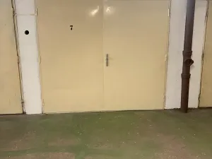 Pronájem garáže, Praha - Modřany, Vitošská, 18 m2