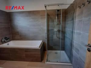 Pronájem rodinného domu, Postřižín, Na Stráni, 80 m2