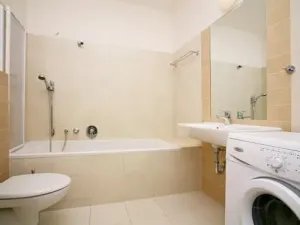 Pronájem bytu 4+kk, Praha - Smíchov, Štefánikova, 147 m2