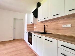 Pronájem bytu 2+kk, Ostrava, Hany Kvapilové, 45 m2
