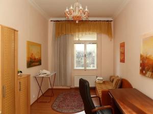 Prodej bytu 6+kk a větší, Karlovy Vary, Lázeňská, 160 m2