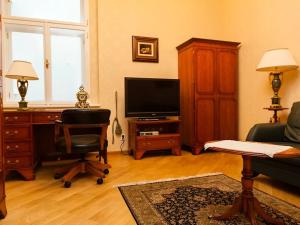 Prodej bytu 4+1, Karlovy Vary, Lázeňská, 160 m2