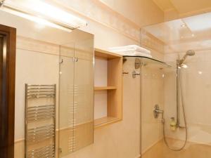 Prodej bytu 4+1, Karlovy Vary, Lázeňská, 160 m2