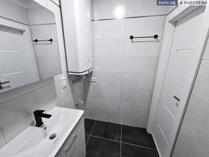 Pronájem bytu 2+1, Třinec, Palackého, 53 m2