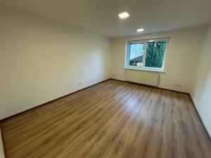 Pronájem bytu 1+1, Ostrava, Obránců míru, 37 m2