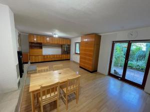 Pronájem bytu 1+kk, Plzeň, Bezová, 37 m2