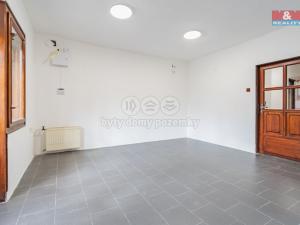 Pronájem obchodního prostoru, Počátky, Horní, 210 m2