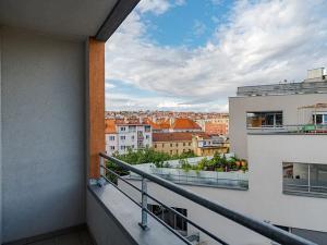 Prodej bytu 1+kk, Praha - Vršovice, Novgorodská, 30 m2