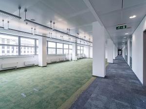 Pronájem kanceláře, Praha - Karlín, Ke Štvanici, 1231 m2