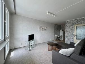 Pronájem bytu 2+kk, Kladno, Hřebečská, 48 m2