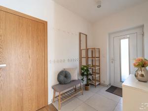 Pronájem rodinného domu, Praha - Vinoř, Lipoltická, 106 m2