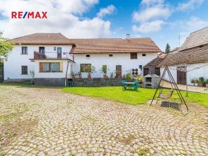 Prodej rodinného domu, Kozárovice, 174 m2