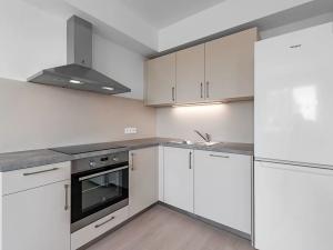Pronájem bytu 2+kk, Praha - Vysočany, Svatošových, 47 m2