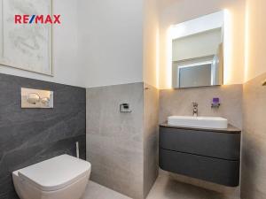Prodej bytu 2+1, Praha - Josefov, Valentinská, 109 m2
