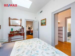 Prodej bytu 2+1, Praha - Josefov, Valentinská, 109 m2