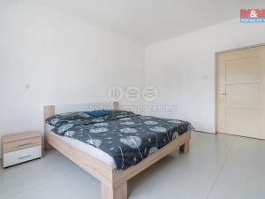 Prodej bytu 2+1, Loučovice, 65 m2
