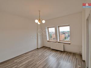 Prodej bytu 4+1, Hranice - Hranice I-Město, Kpt. Jaroše, 97 m2