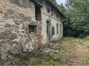 Dražba rodinného domu, Janov, 512 m2