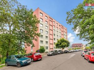 Prodej bytu 2+1, Ústí nad Labem - Střekov, Jeseninova, 64 m2
