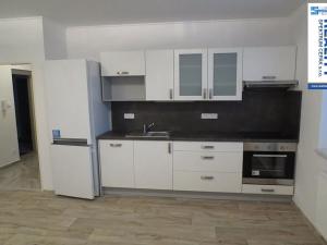 Pronájem bytu 2+kk, Kamenný Újezd, 5. května, 42 m2