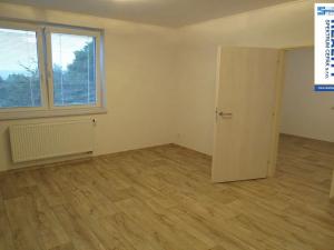 Pronájem bytu 2+kk, Kamenný Újezd, 5. května, 42 m2