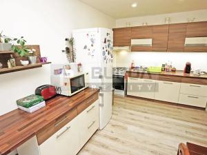 Prodej bytu 3+1, Neratovice, 68 m2