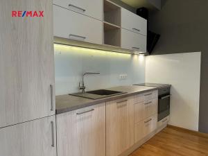 Pronájem bytu 2+kk, Praha - Michle, Baarova, 66 m2