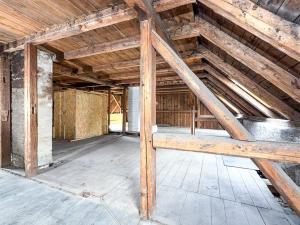 Prodej rodinného domu, Hora Svatého Šebestiána, 150 m2