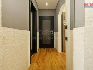 Prodej bytu 3+1, Praha - Háje, Hekrova, 74 m2