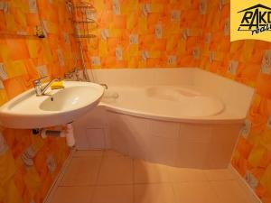 Pronájem bytu 3+1, Trutnov, Úpská, 70 m2