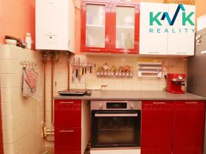 Prodej bytu 3+1, Karlovy Vary, Bulharská, 94 m2