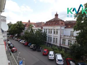 Prodej bytu 3+1, Karlovy Vary, Bulharská, 94 m2