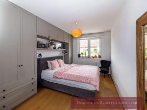 Prodej bytu 3+kk, Ořech, Karlštejnská, 87 m2