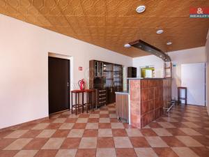 Prodej rodinného domu, Koryčany - Jestřabice, 330 m2