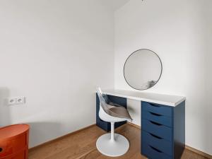Pronájem bytu 2+kk, Praha - Modřany, Československého exilu, 52 m2