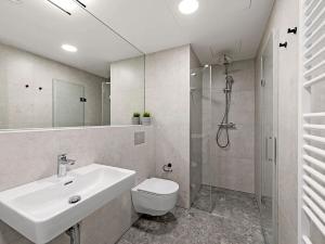 Pronájem bytu 2+kk, Praha - Modřany, Československého exilu, 52 m2