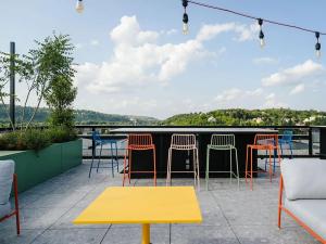 Pronájem bytu 2+kk, Praha - Modřany, Československého exilu, 52 m2