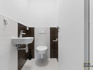 Prodej bytu 4+kk, Holubice, 102 m2
