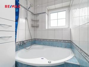 Prodej bytu 3+1, Holýšov, Ruská, 56 m2