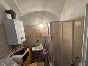 Prodej obchodního prostoru, Hustopeče, Dukelské nám., 185 m2