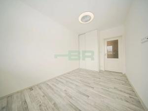 Pronájem bytu 2+kk, Praha - Řepy, Makovského, 56 m2