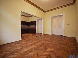 Pronájem bytu 3+1, Praha - Vinohrady, Korunní, 105 m2