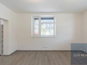 Prodej bytu 2+kk, Střelice, Brněnská, 54 m2